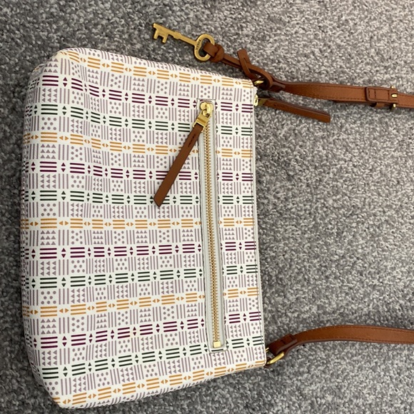 Fossil Crossbody - Picture 4 of 4